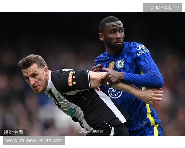 切尔西中路直塞精彩，哈弗茨中路跟进破门